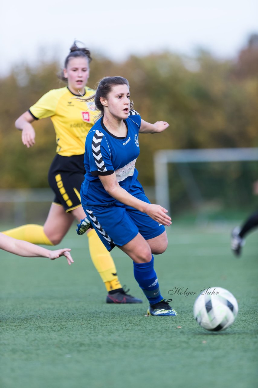 Bild 186 - F SSC Hagen Ahrensburg - SV Frisia 03 Risum-Lindholm : Ergebnis: 2:0